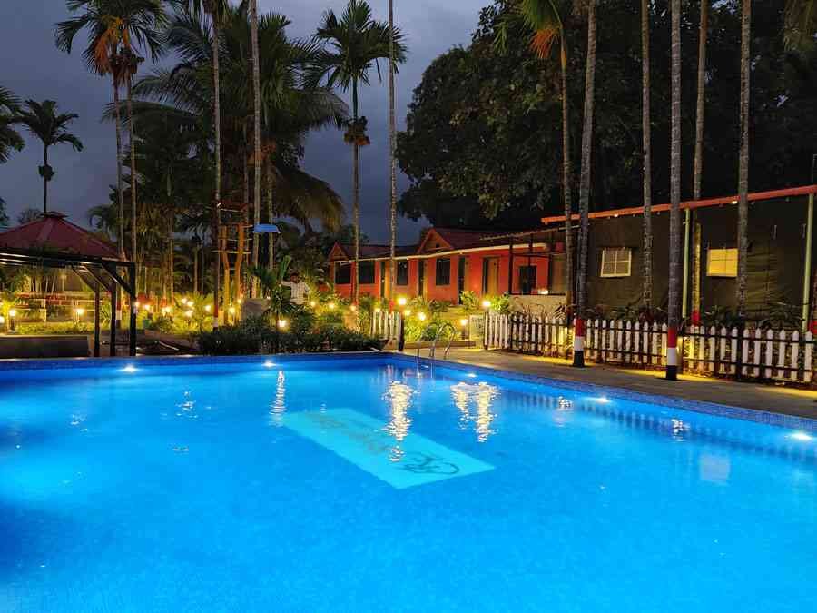 river edge Homestay