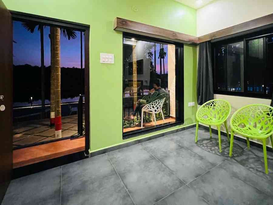 river edge Homestay