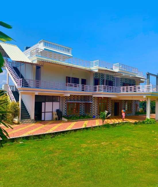 White Petal Homestay